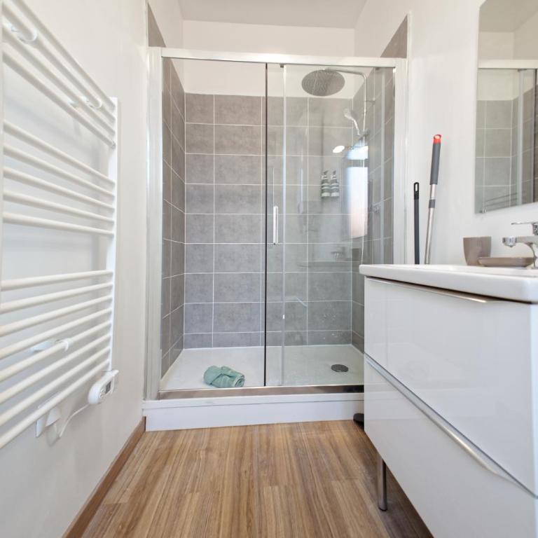 Le CosyCatala - 4 personnes - bureau & wifi - Apartment mit 1 Schlafzimmer - 20