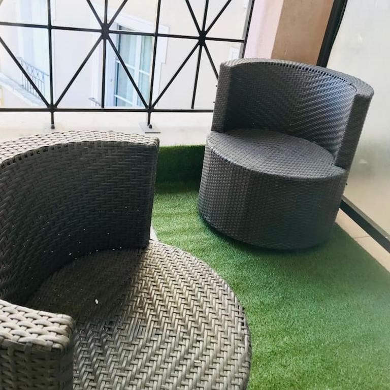 Disney cosy lounge - Two-Bedroom Apartment - 11