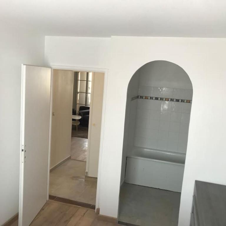 Disney cosy lounge - Two-Bedroom Apartment - 18