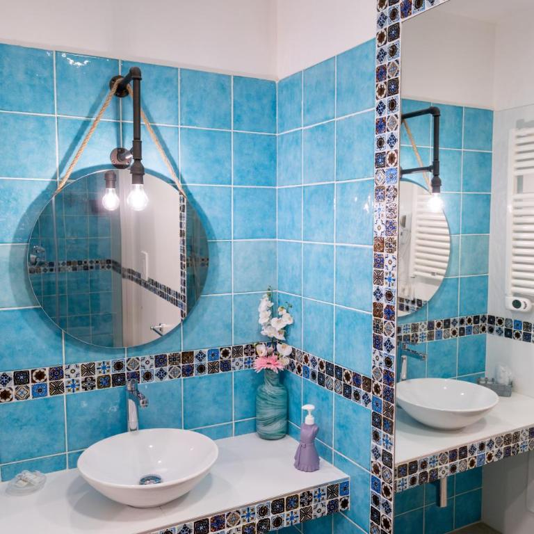 PALAZZO NICOLAUS del BORGO ANTICO - Camera Matrimoniale con Bagno Privato - 5