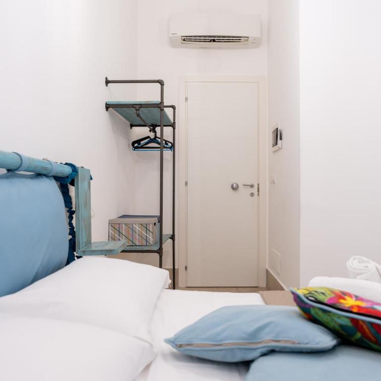 PALAZZO NICOLAUS del BORGO ANTICO - Camera Matrimoniale con Bagno Privato - 8