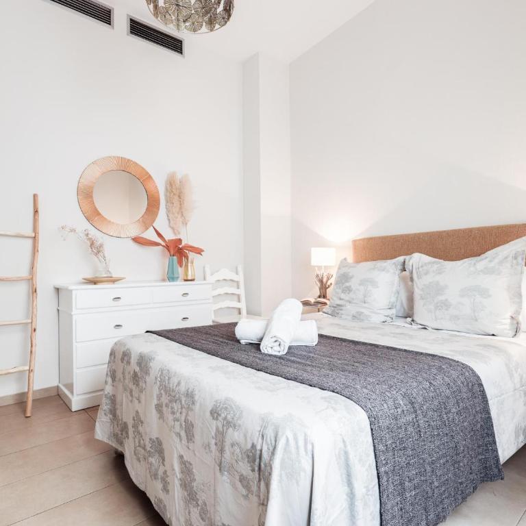Fantástico APT junto Museo Bellas Artes CENTRO - Apartamento - 2