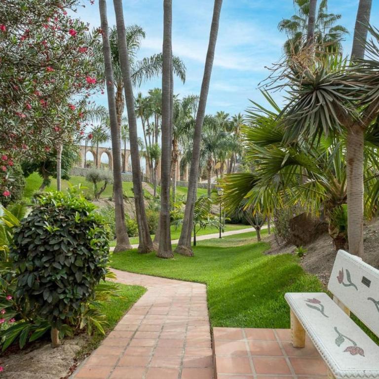 Las Palmas 17B Oasis Properties - Apartment with Sea View - 34