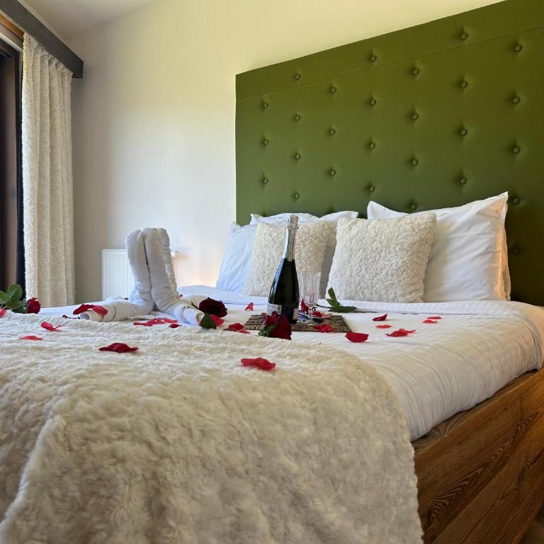 Les Trois Chaufatons - Chalets Boutiques - Apartment mit Terrasse - 4