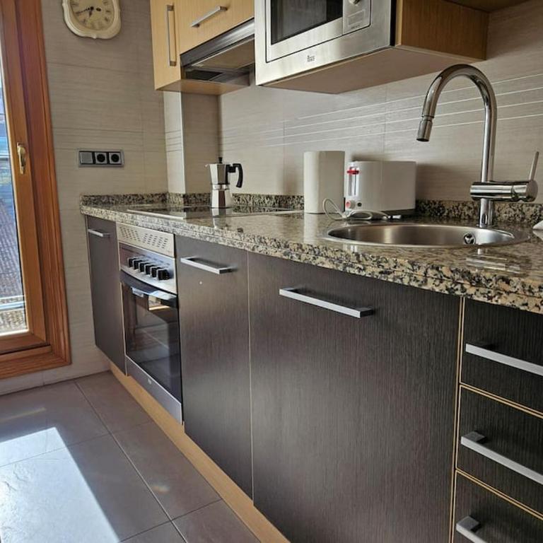 196A Acogedor apartamento en Gijón by R2R Consulting - Apartamento - 13