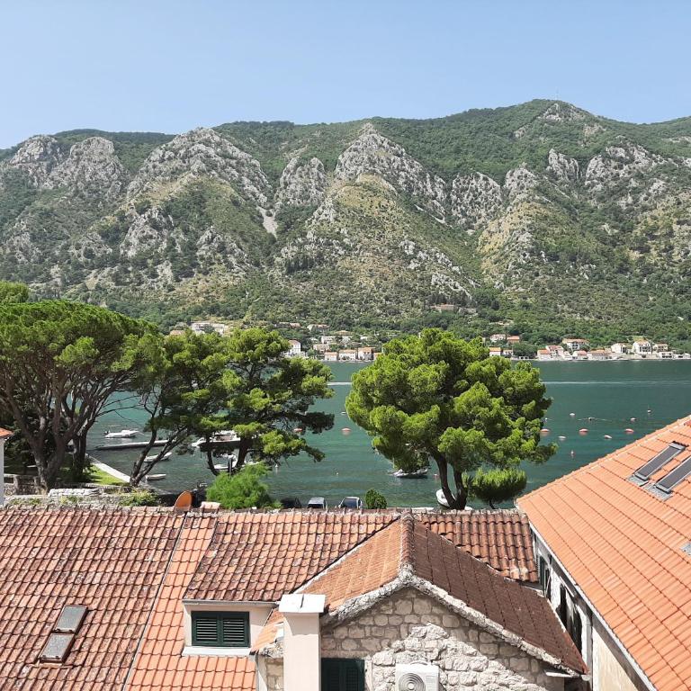 Beautiful flat with sea view Aquamarine - One-Bedroom Apartment - 1