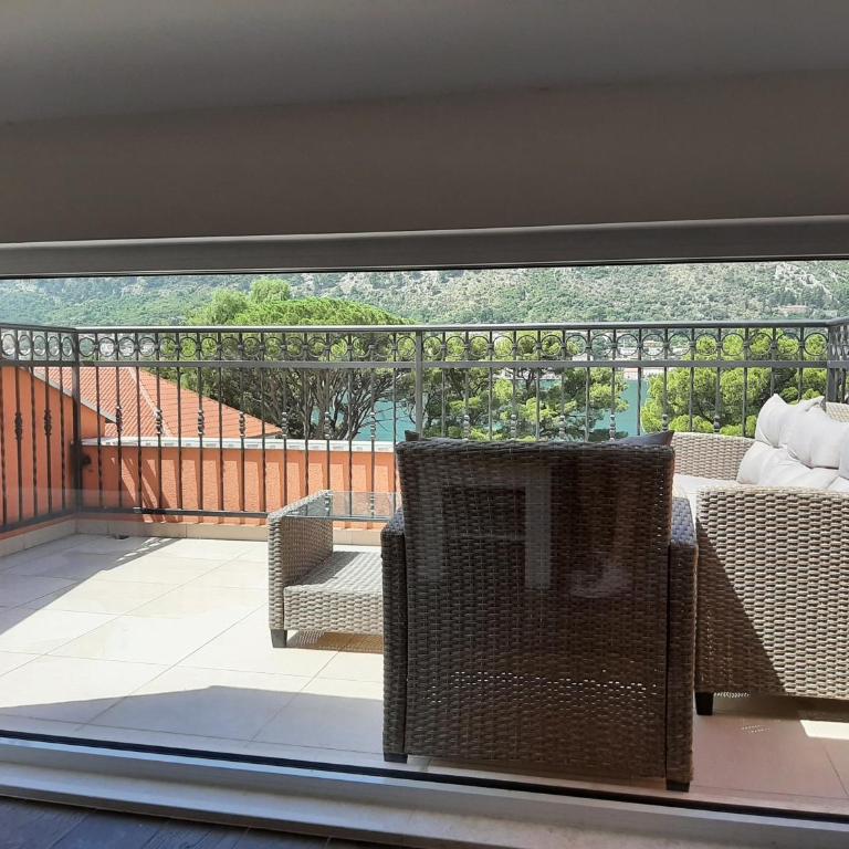 Beautiful flat with sea view Aquamarine - One-Bedroom Apartment - 19