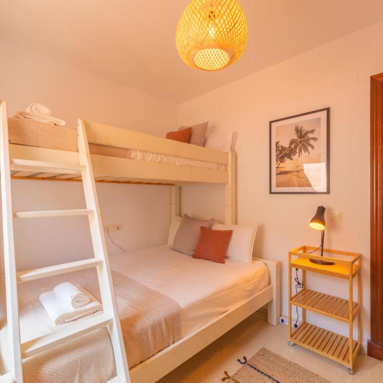 1a linea playa, balcon & piscina - Apartamento de 2 dormitorios - 22