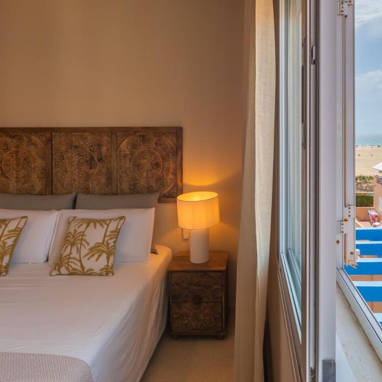 1a linea playa, balcon & piscina - Apartamento de 2 dormitorios - 33