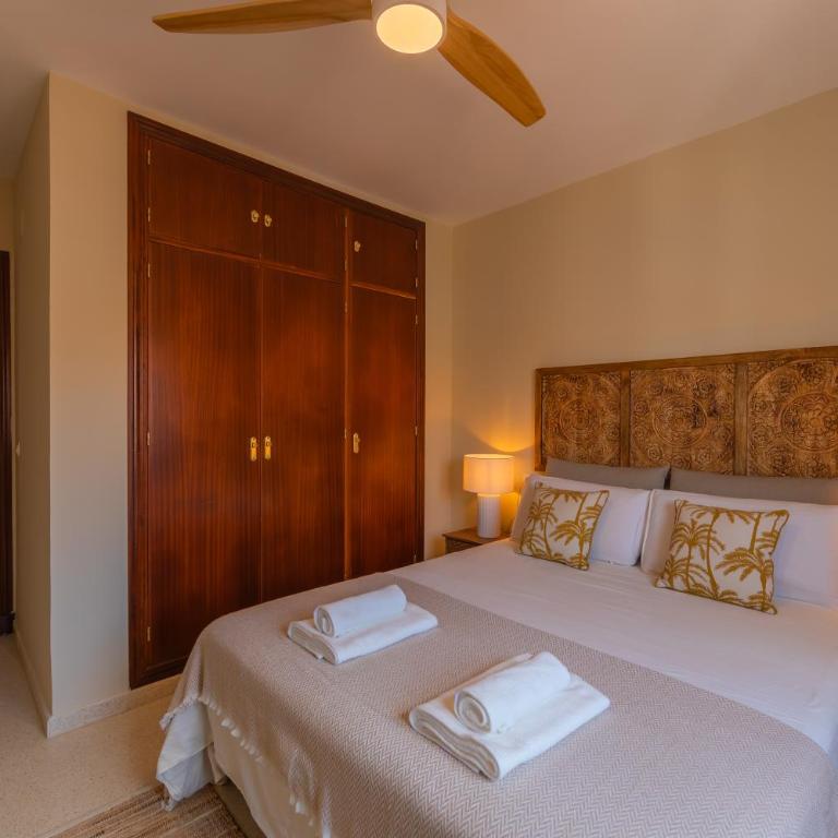 1a linea playa, balcon & piscina - Apartamento de 2 dormitorios - 46