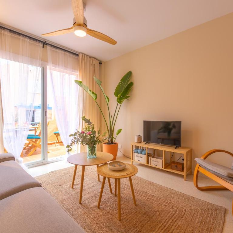 1a linea playa, balcon & piscina - Apartamento de 2 dormitorios - 60