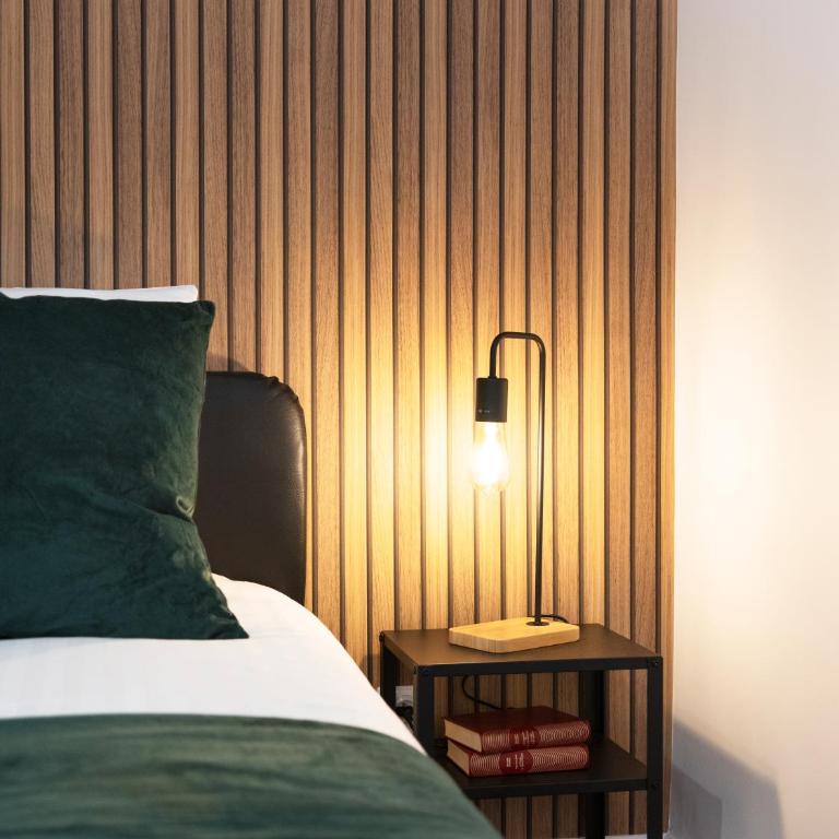Bohemian Bakoua & Chesterfield Cottage, hyper-centre - Appartement 2 Chambres - 34