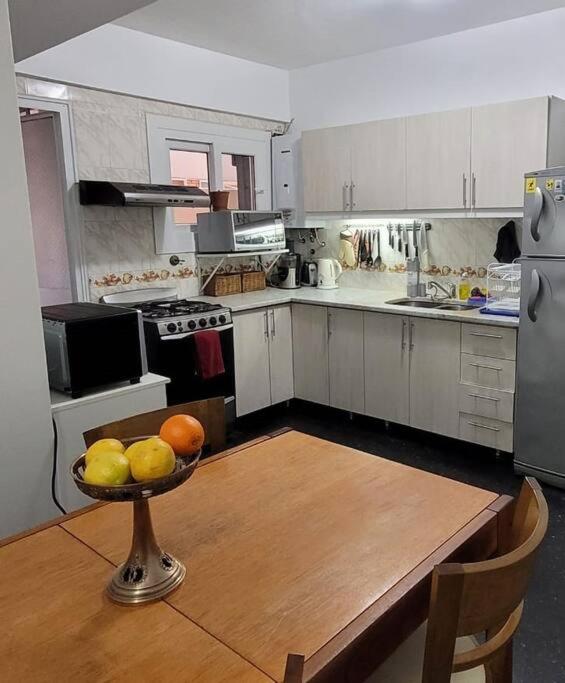Espacioso y calido departamento en Barrio Belgrano - Apartamento de 3 dormitorios - 8