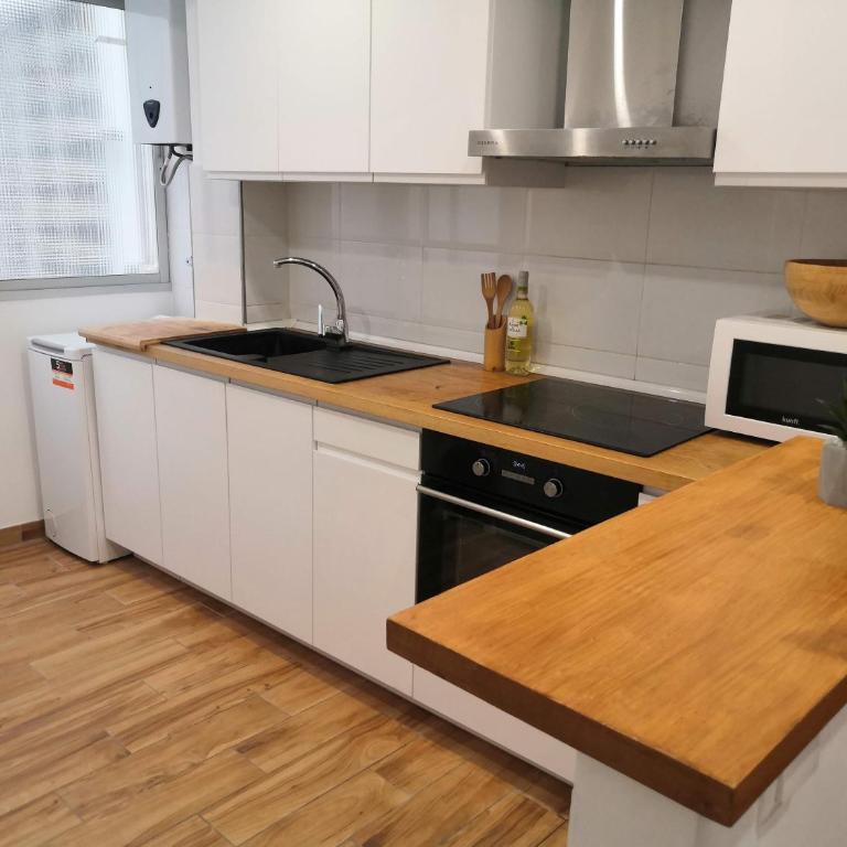 Central & renovated 3-bedroom flat - Apartamento de 3 dormitorios - 5