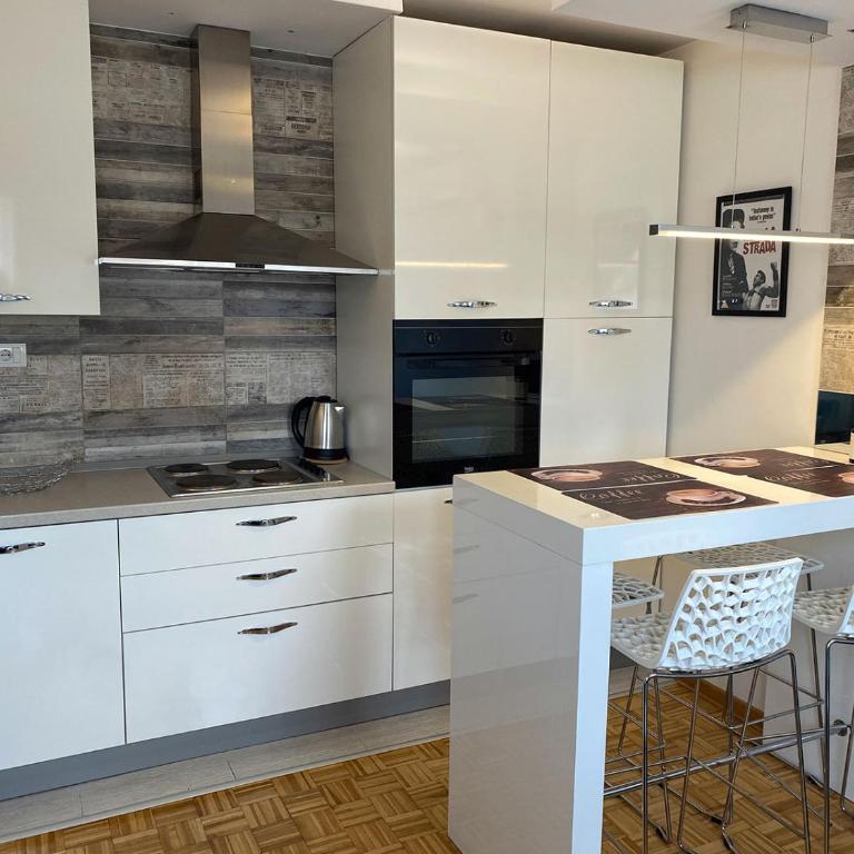 Fellini Apartment - Apartman sa 1 Spavaćom Sobom - 5