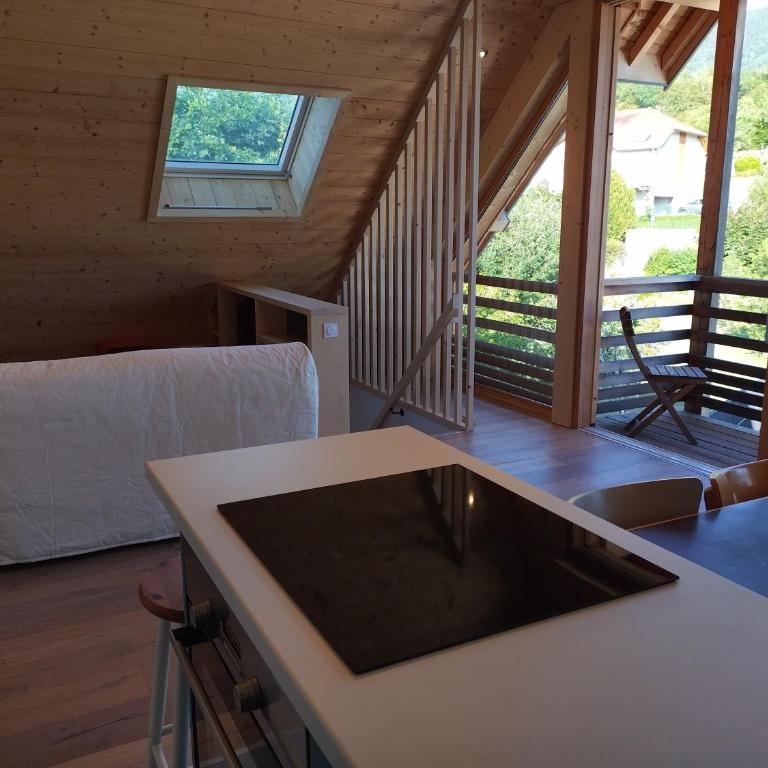 Logement entre lac et montagne - Apartment mit 3 Schlafzimmern - 11