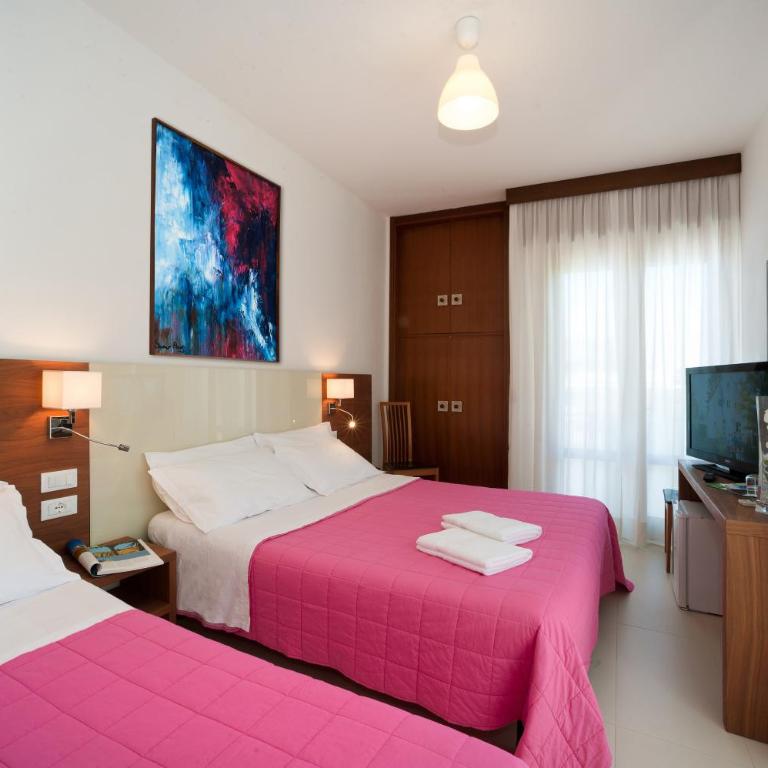 Hotel President - Triple Room with Balcony - 1