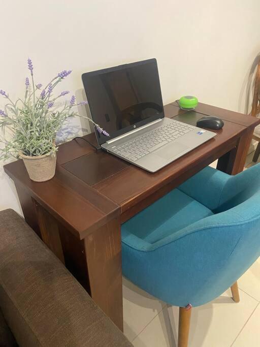Sobre línea de Playa, Maravillosa Vista al mar 2B/2B-Wifi-TV70´Netf- Estacionamiento propio - Apartamento de 2 dormitorios - 60