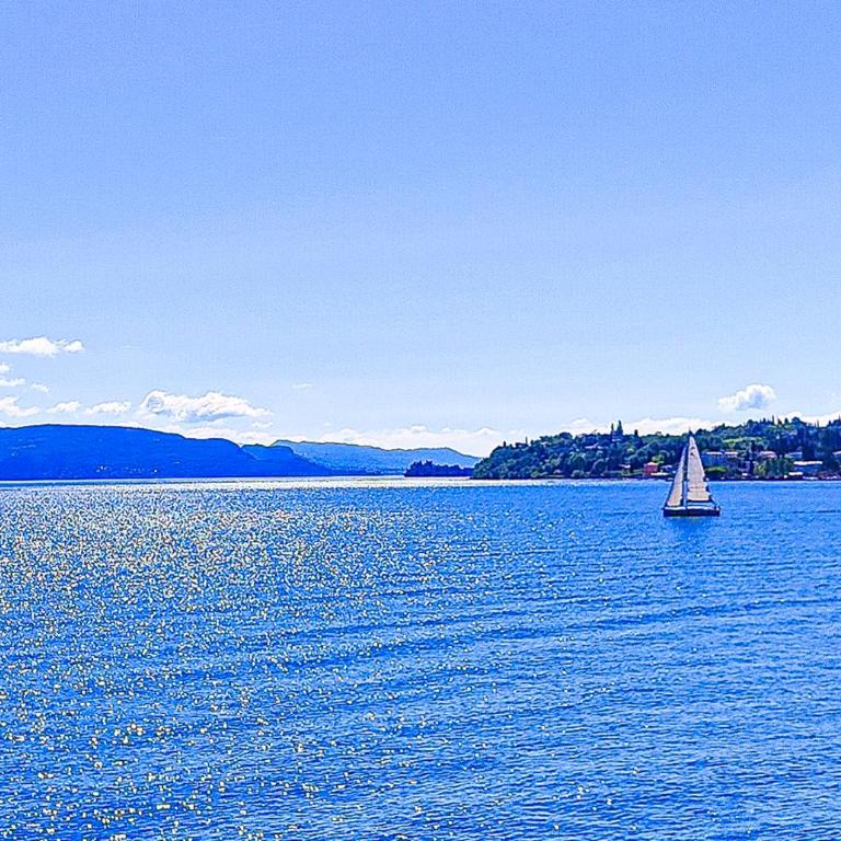 Luxury Lakeside Apartment right on the water - Appartamento con Vista Lago - 19