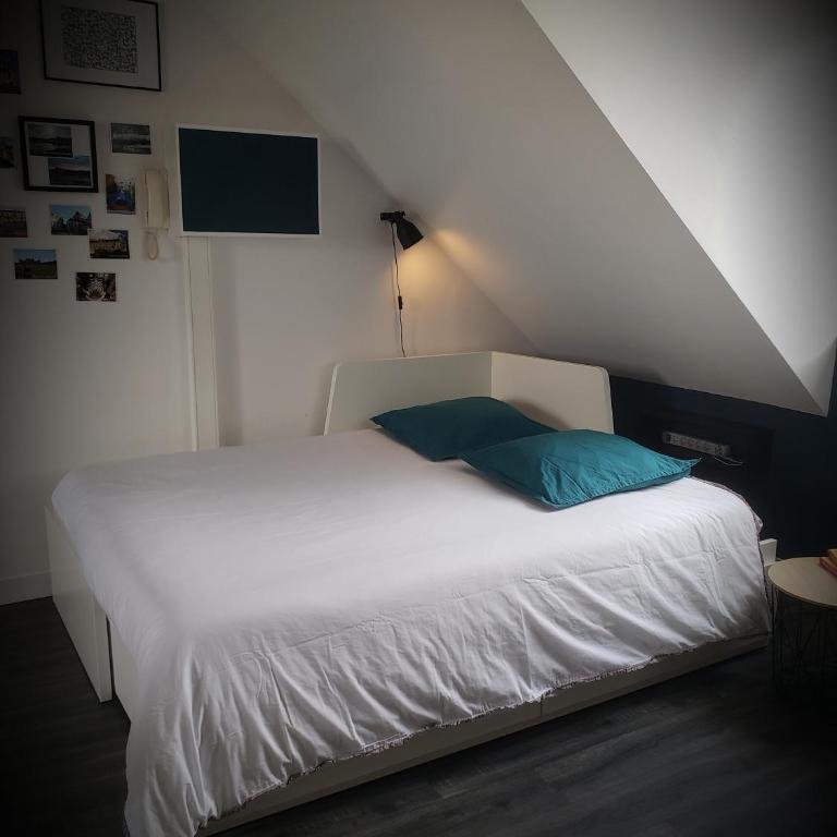 QUARTIER HISTORIQUE Studio tout confort - Apartamento de 1 dormitorio - 2