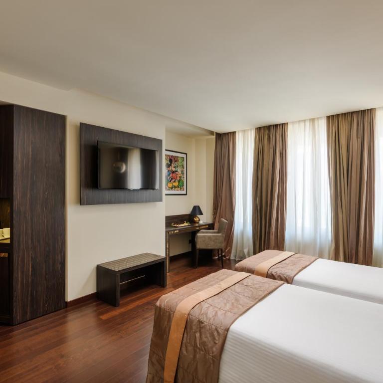 Hotel The Square Milano Duomo - Preferred Hotels & Resorts - Camera Tripla Deluxe - 8