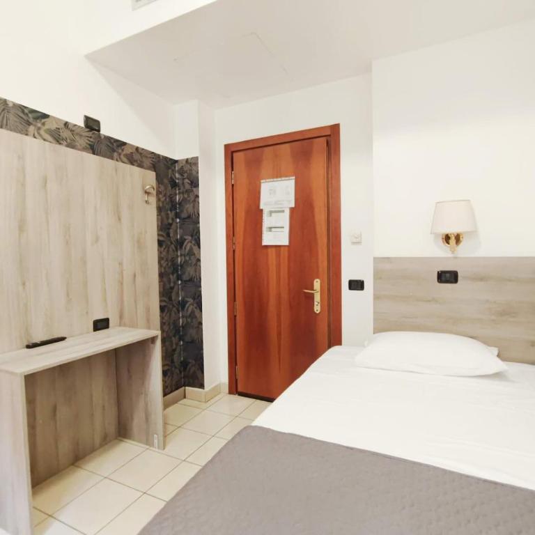 Hotel Mondial - Camera Singola - 5