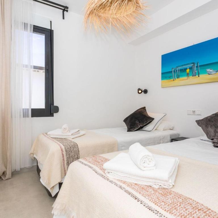 La Cala Beach Home - beachfront few steps away from sandy beach - Casa de 4 dormitorios - 34