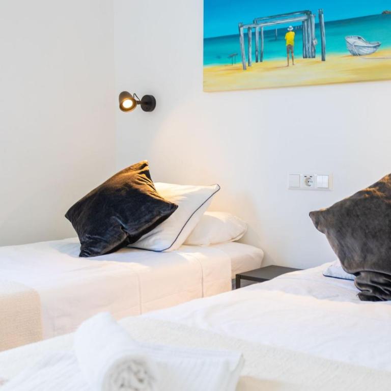La Cala Beach Home - beachfront few steps away from sandy beach - Casa de 4 dormitorios - 35