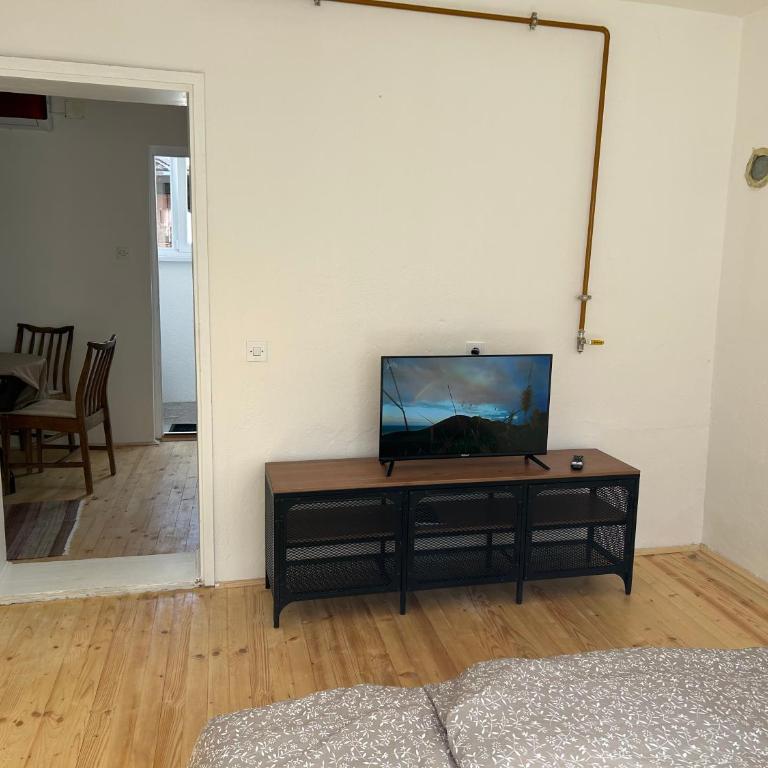 The heart of Sarajevo - Two-Bedroom Apartment - 7