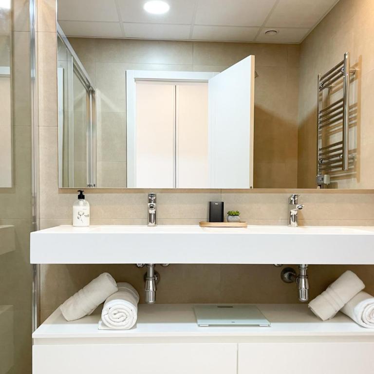 Sunset Waves 3 by United Renters - Apartment with Sea View - 20