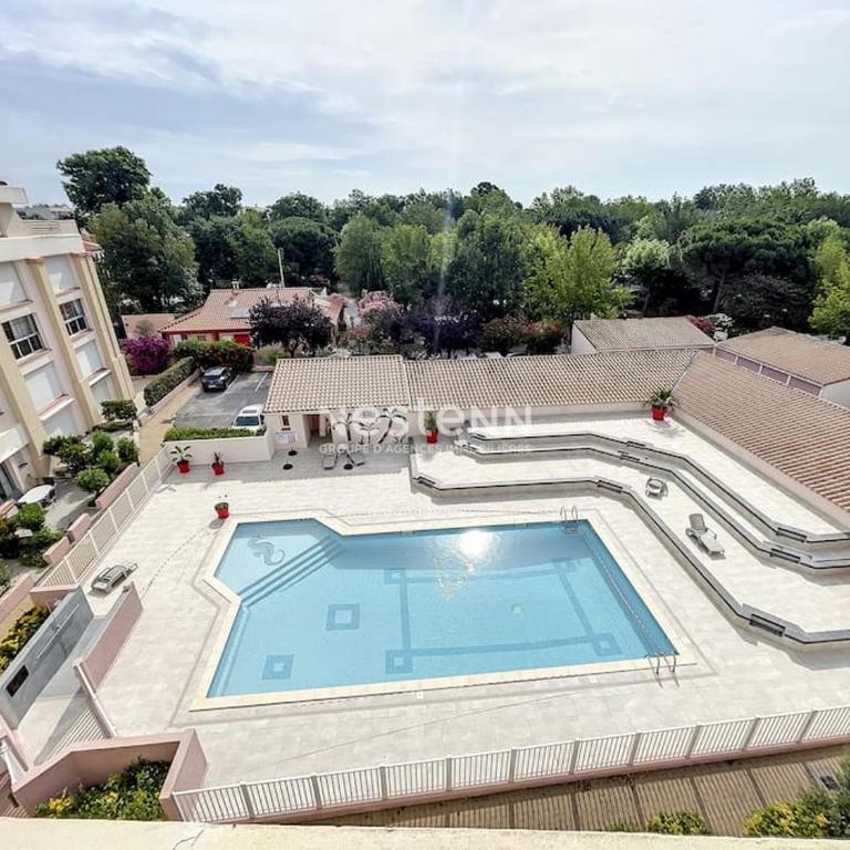 2942-Appart t4, 6 couchages, Piscine - Appartement 3 Chambres - 1