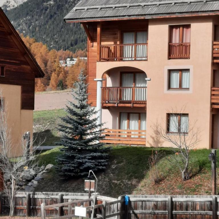Les granges d'Arvieux 701 - Appartement 3 Chambres - 25