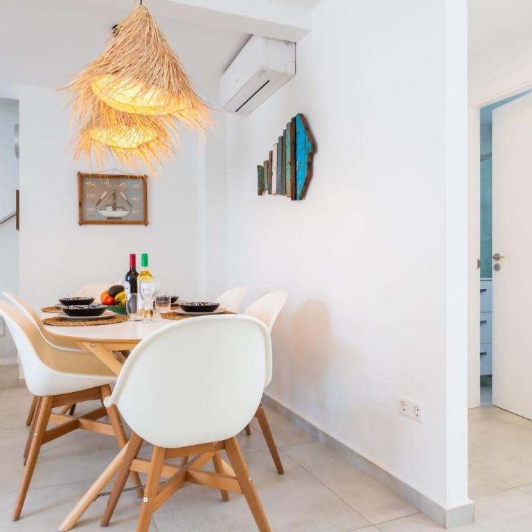La Cala Beach Home - beachfront few steps away from sandy beach - Casa de 4 dormitorios - 42