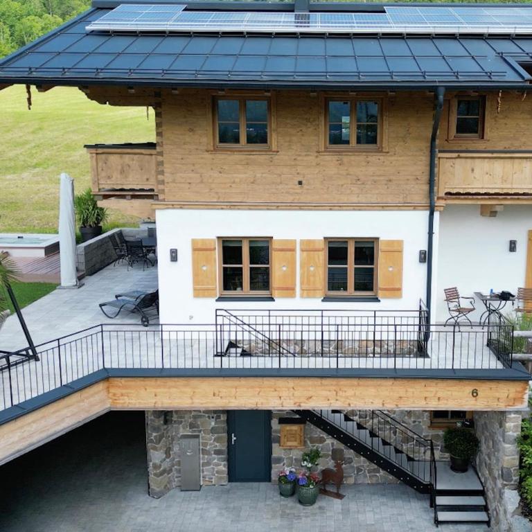 Chalet am Wetterkreuz - Luxus mit Sauna & Whirlpool in Reit im Winkl - Doppelzimmer mit Parkblick - 70