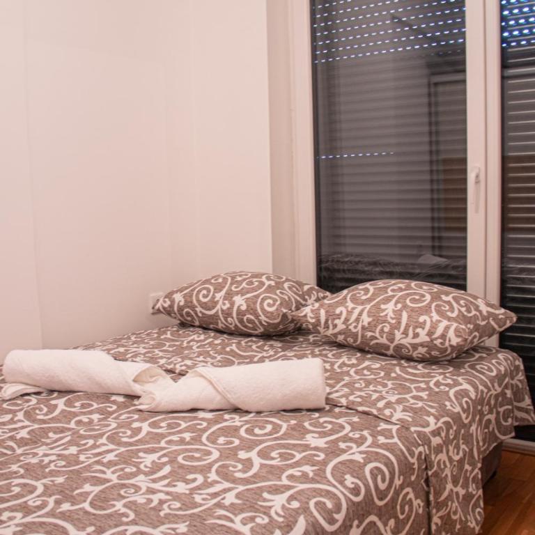 Vasilije - One-Bedroom Apartment - 14