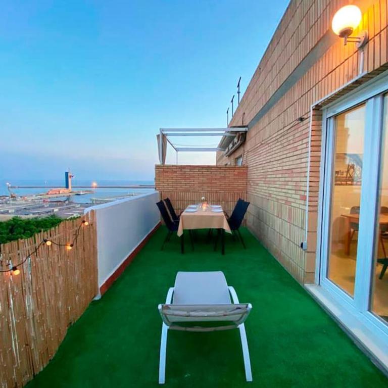 Luminoso ático con vistas al mar - Apartamento de 1 dormitorio - 1