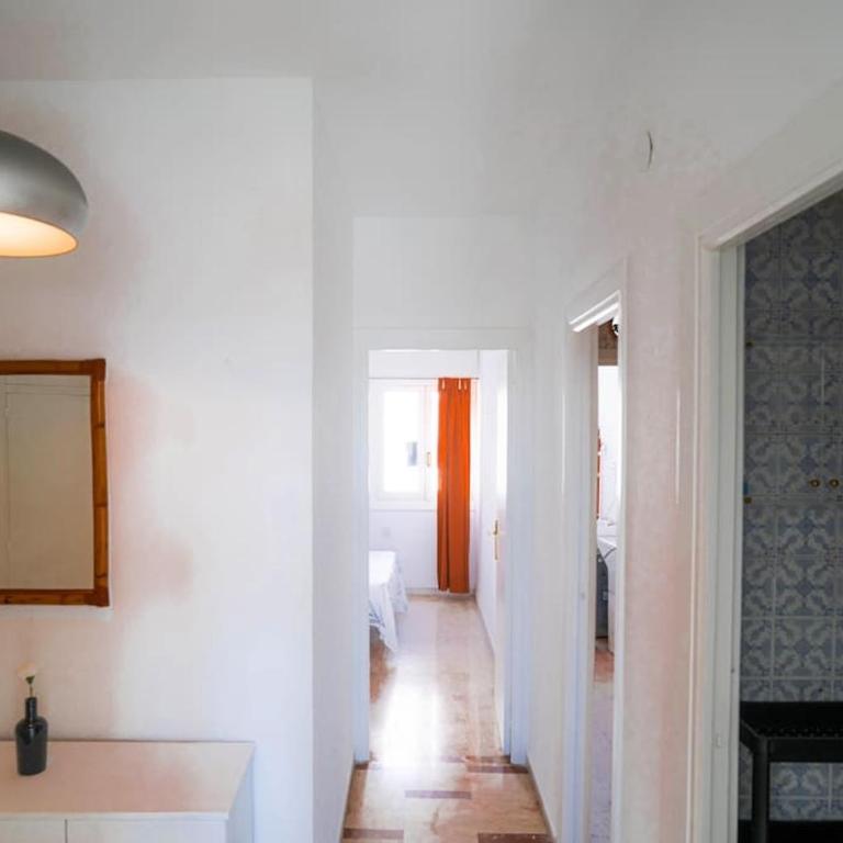 Luminoso ático con vistas al mar - Apartamento de 1 dormitorio - 4