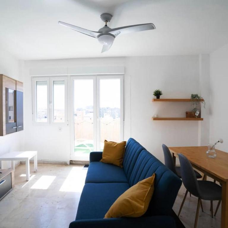 Luminoso ático con vistas al mar - Apartamento de 1 dormitorio - 10