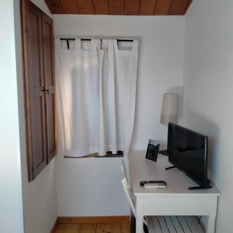 La Casa di Matilde - Camera Doppia con Letti Singoli con Bagno Privato - 6