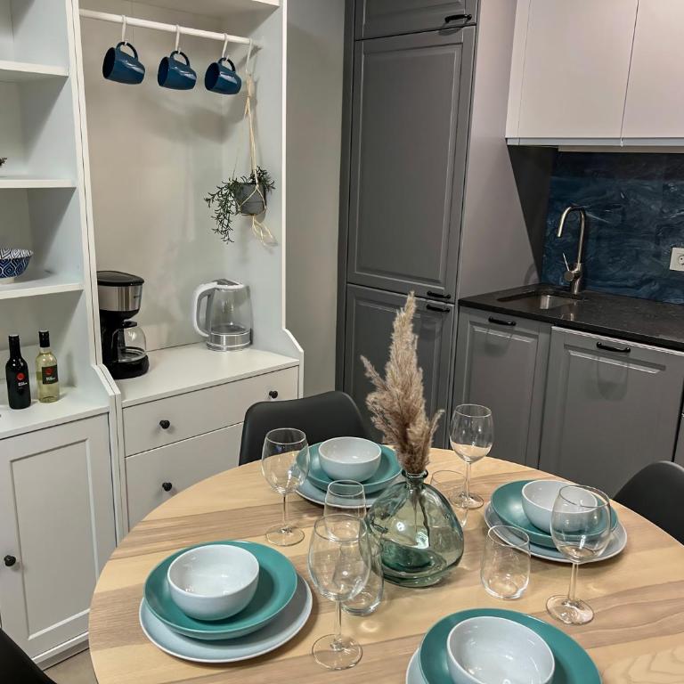 Malibu Ocean Sunset - One-Bedroom Apartment - 22