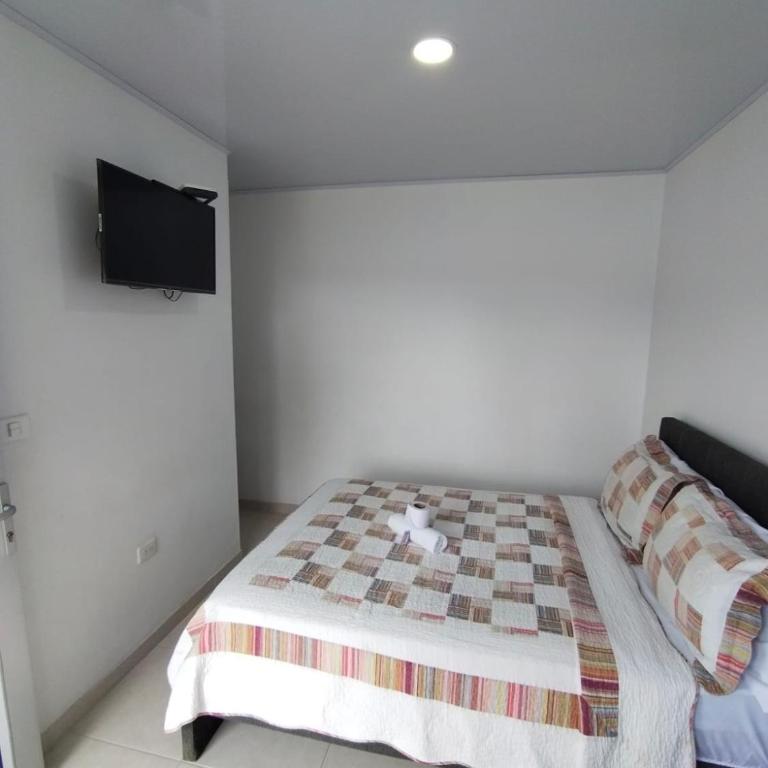 HOTEL BELLA PAMPA FUSAGASUGA - Habitación Doble - 2