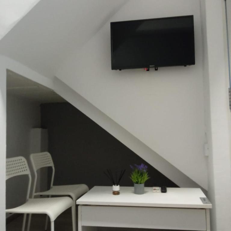 Apartamentos turísticos en Jerez de la frontera - Habitación Triple con baño privado - 2