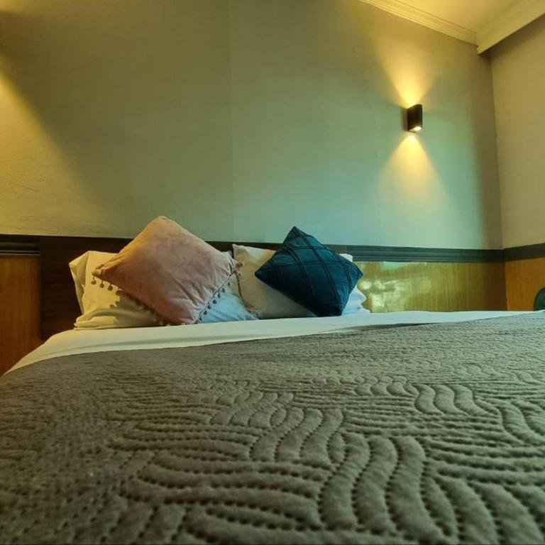 Hotel Asturias - Double Room - 9