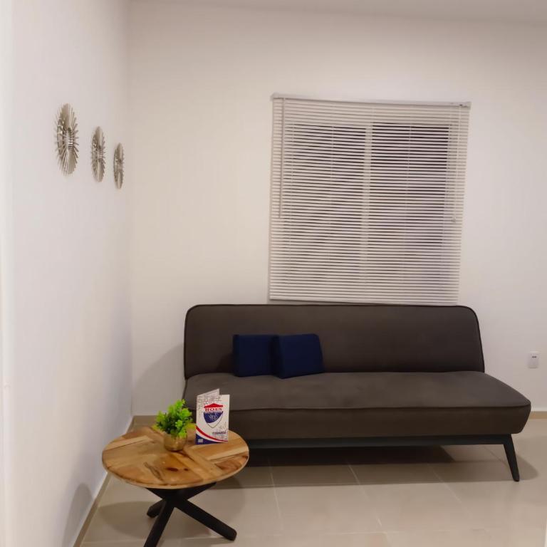 Charming Apartment HOEStel Reiden! - Three-Bedroom Apartment - 20