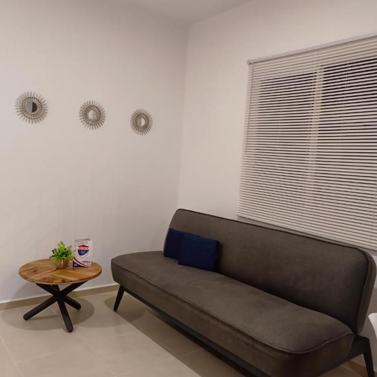 Charming Apartment HOEStel Reiden! - Three-Bedroom Apartment - 19
