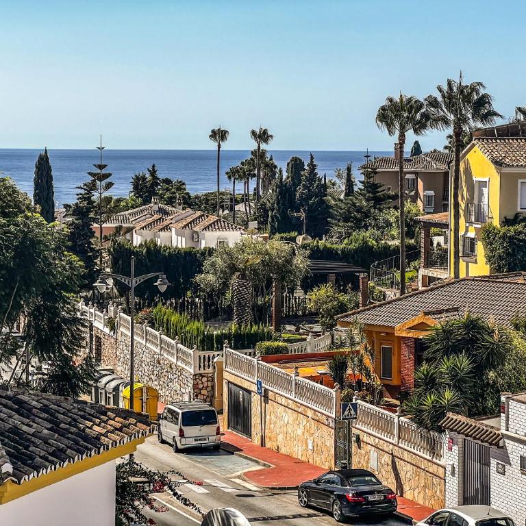 Renovated Townhouse - Sea View - Walk to Beach - Casa Unifamiliar de 2 dormitorios - 1