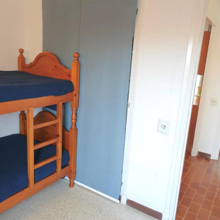 By the Beach and Train Station - Apartamento de 3 dormitorios - 4