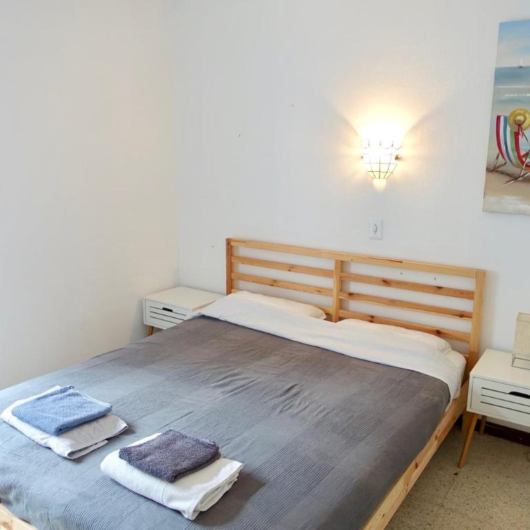 By the Beach and Train Station - Apartamento de 3 dormitorios - 11