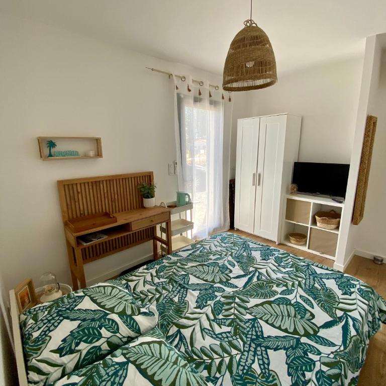 Chambre Privée Accès Piscine - Chambre Double avec Salle de Bains Privative - 7