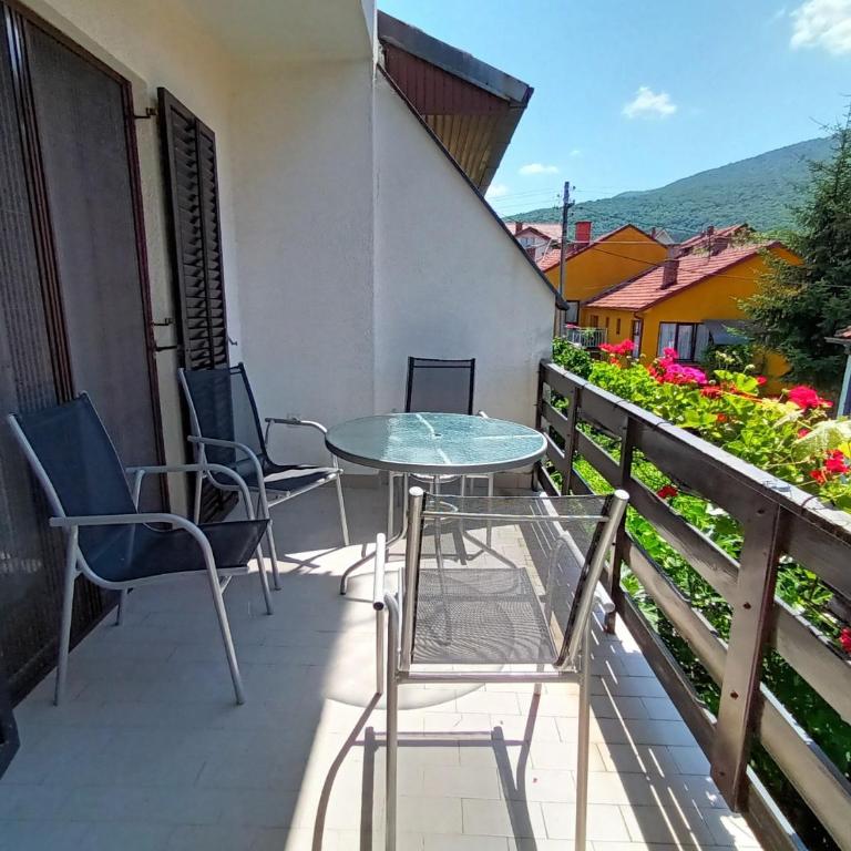 Lalatovic Two Bedroom Apartment Sokobanja - Two-Bedroom Apartment - 4